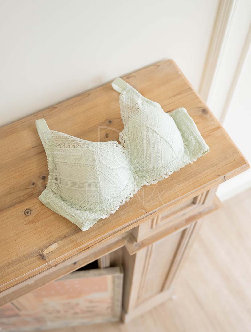 MIT浮光之夢 軟鋼圈內衣 B-C罩杯(黑）