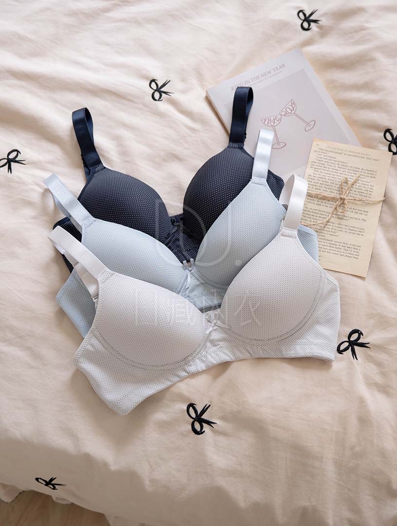 MIT輕氧之森 膠原蛋白 無鋼圈內衣 B-C罩杯(水藍)