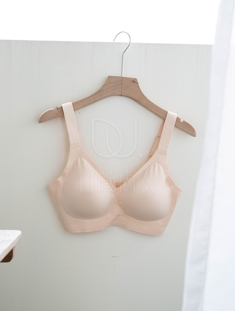 MIT靜謐時分 裸感無痕 無鋼圈內衣 B-C罩杯(膚)