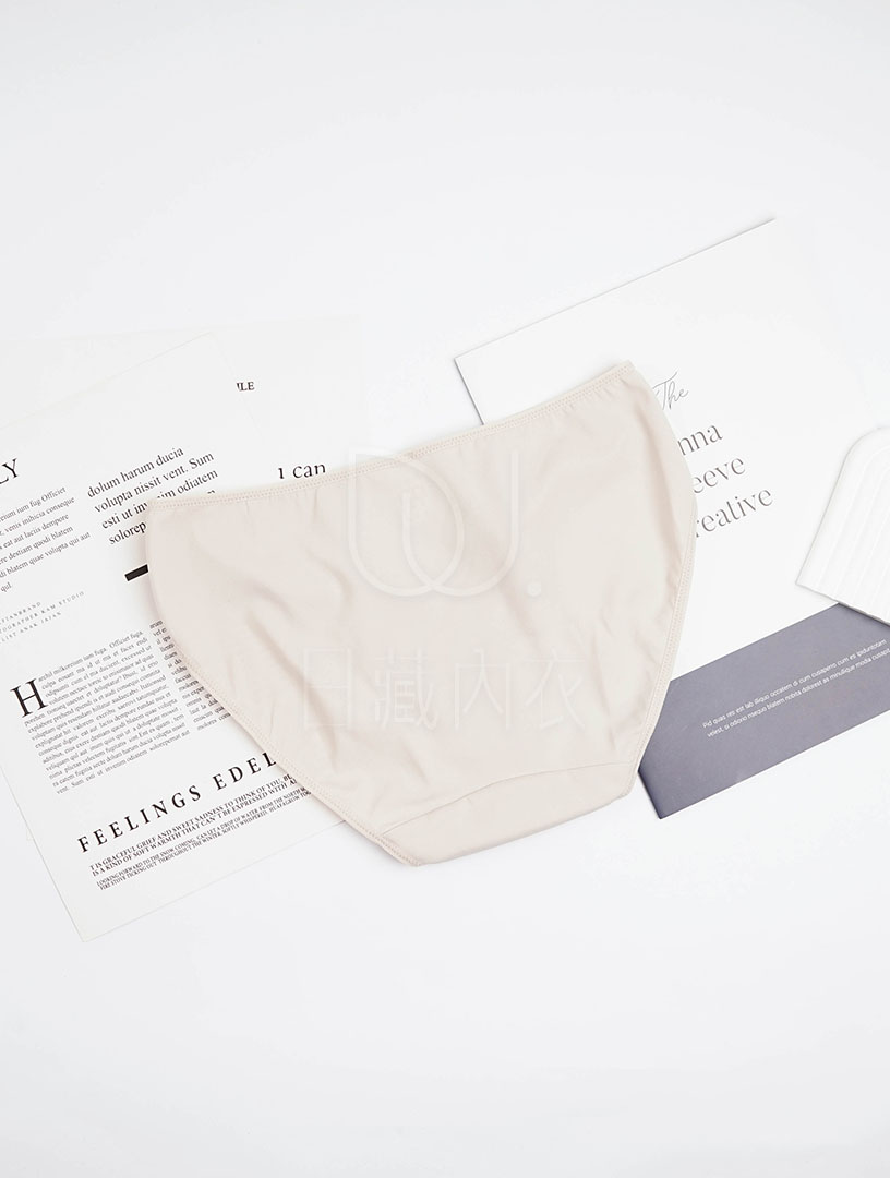 MIT平口式無痕內衣【配褲】(Free)L - XL