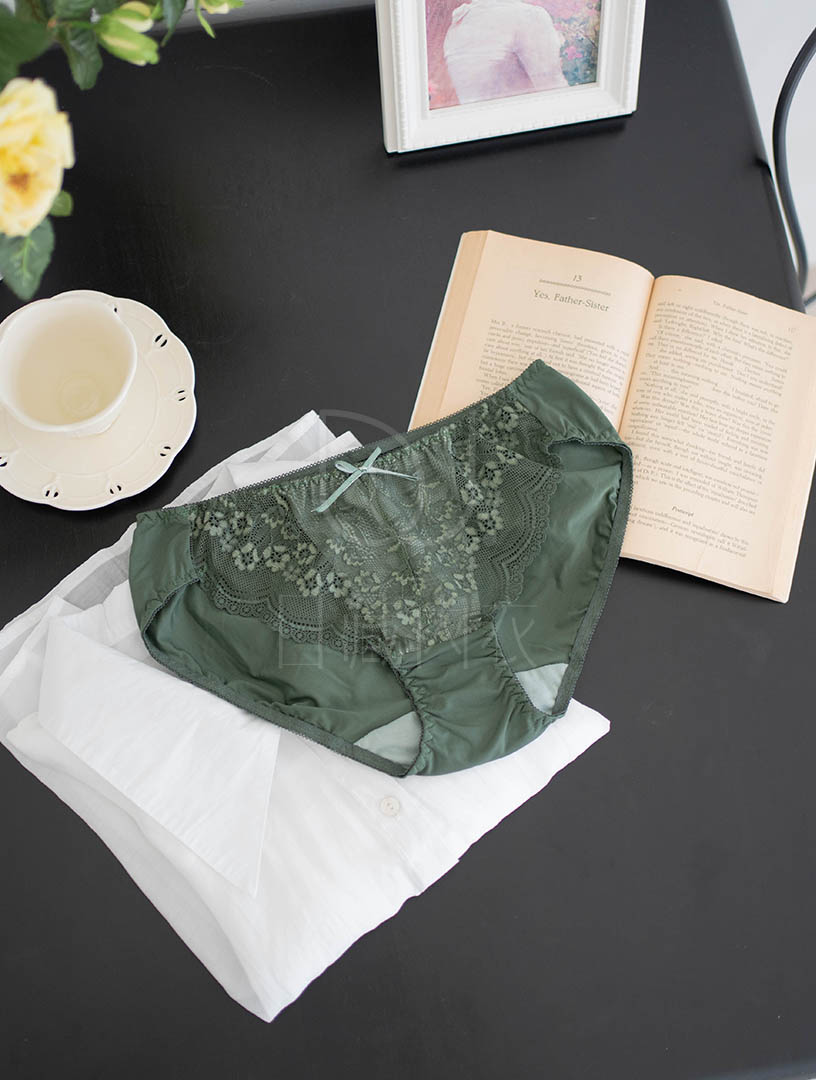 MIT湖畔葉影 內衣【配褲】Free 