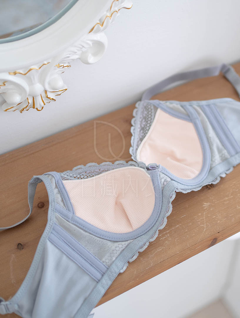 MIT小花漣漪 薄杯 吸濕排汗 軟鋼圈內衣 B-C罩杯(膚)