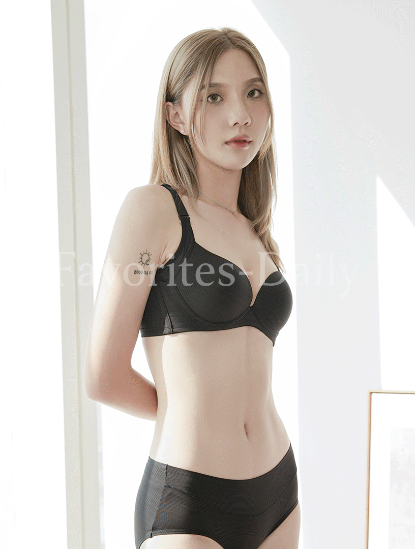 MIT優雅漫舞 膠原蛋白軟鋼圈無痕內衣 A-C罩杯 （黑）