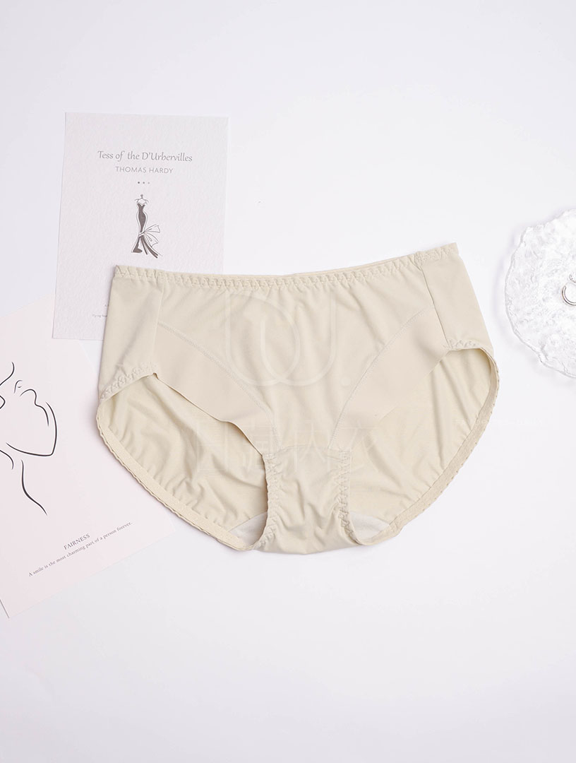 MIT 簡約無界內衣  【中腰配褲】M-XL