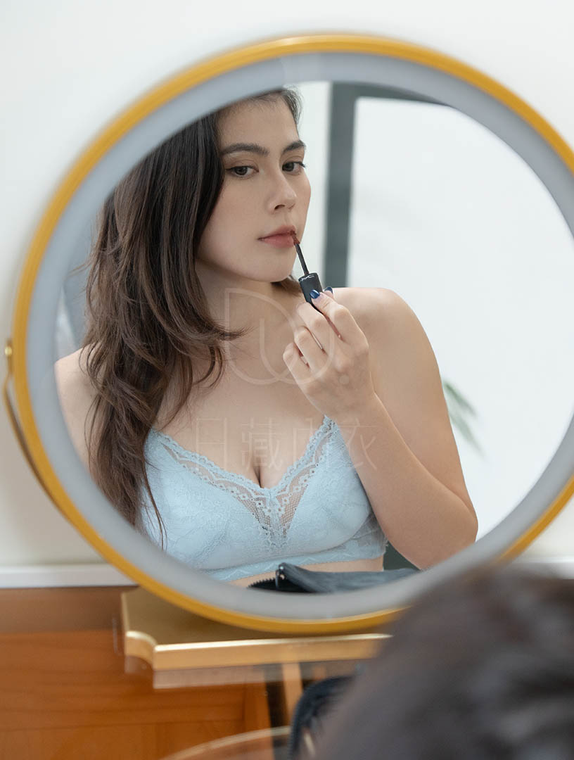 MIT 貝爾緹之悅 無鋼圈 集中透氣內衣 C-F罩杯 (暮藍)