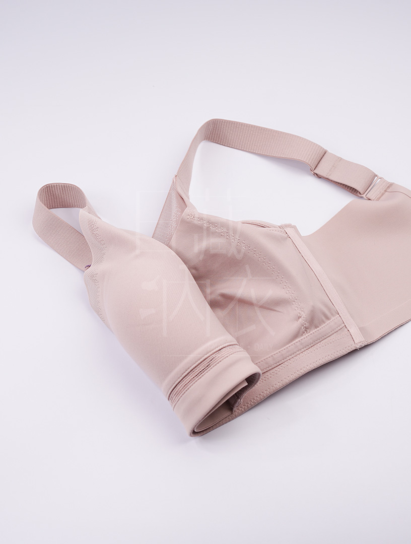 MIC 運動無痕 申美絲無鋼圈內衣M-EQ(淺棕)